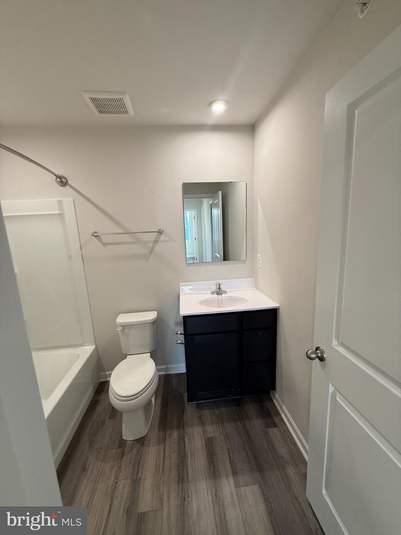 110 Mariners Way Property Photo 19