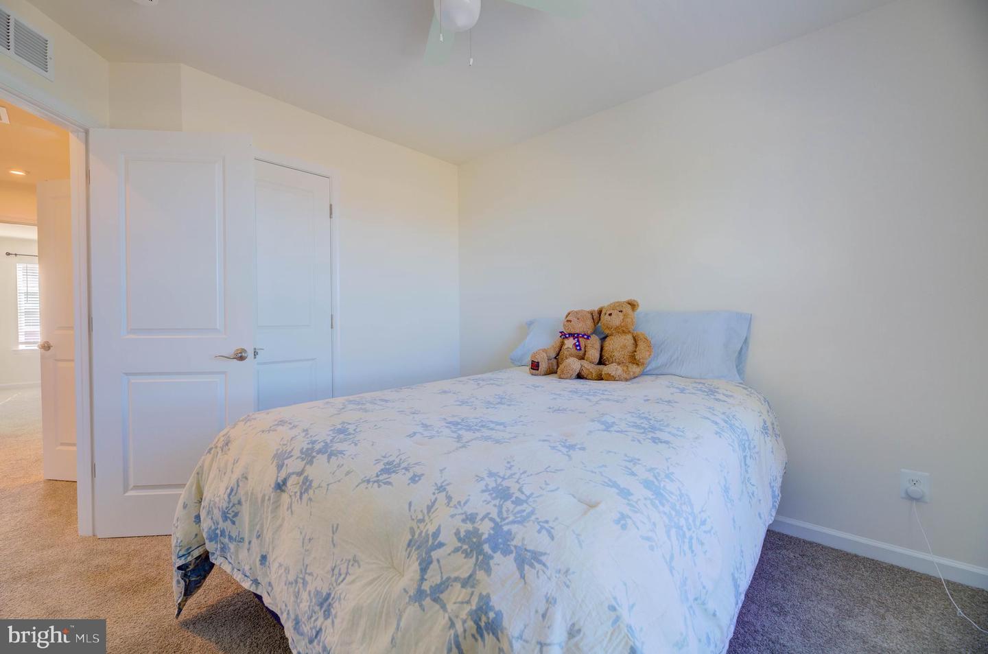 343 Shipyard Dr Property Photo 26