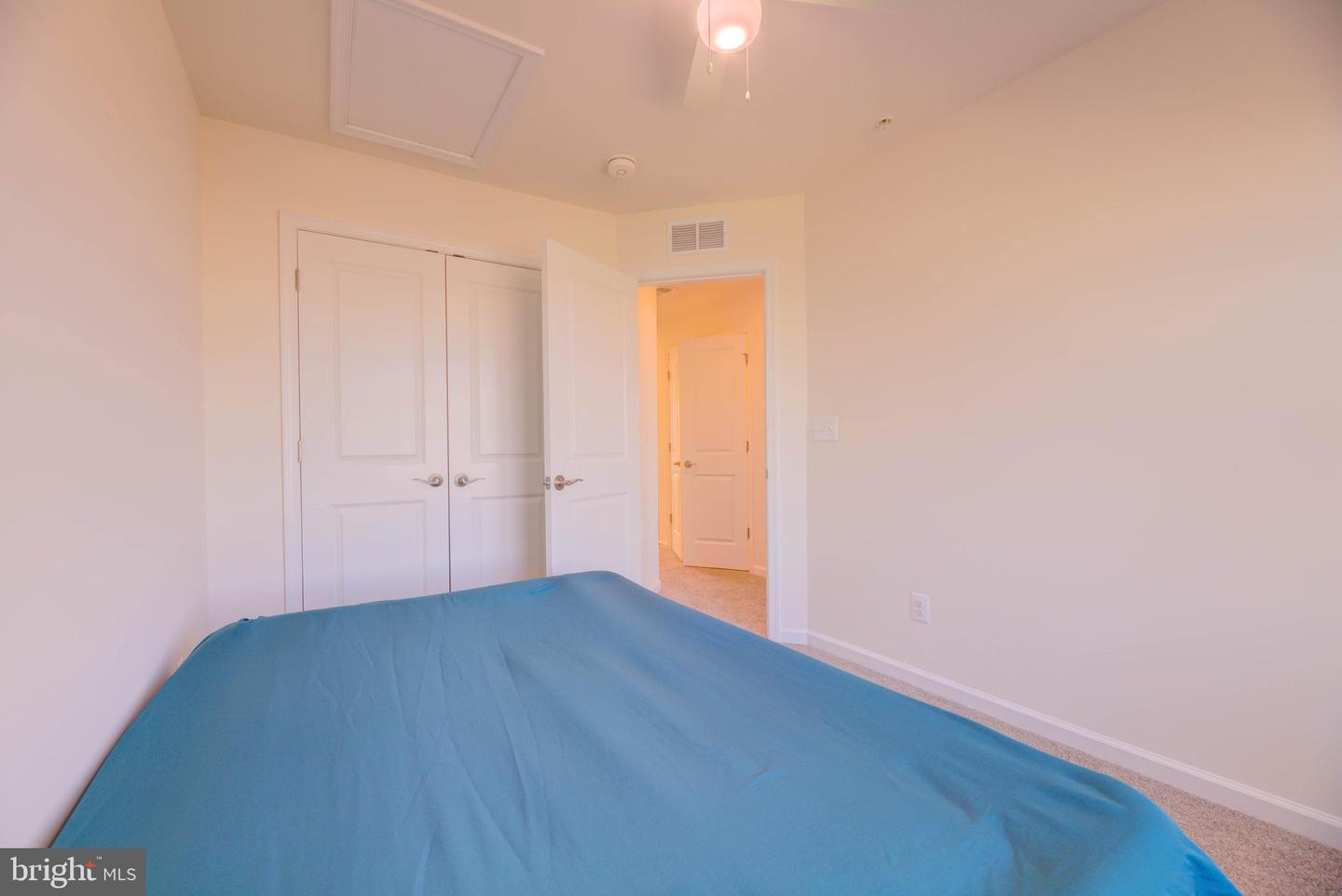 343 Shipyard Dr Property Photo 29