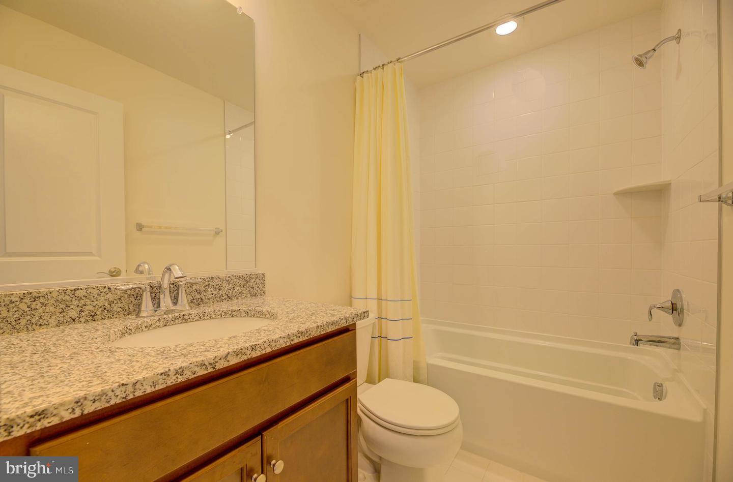 343 Shipyard Dr Property Photo 32