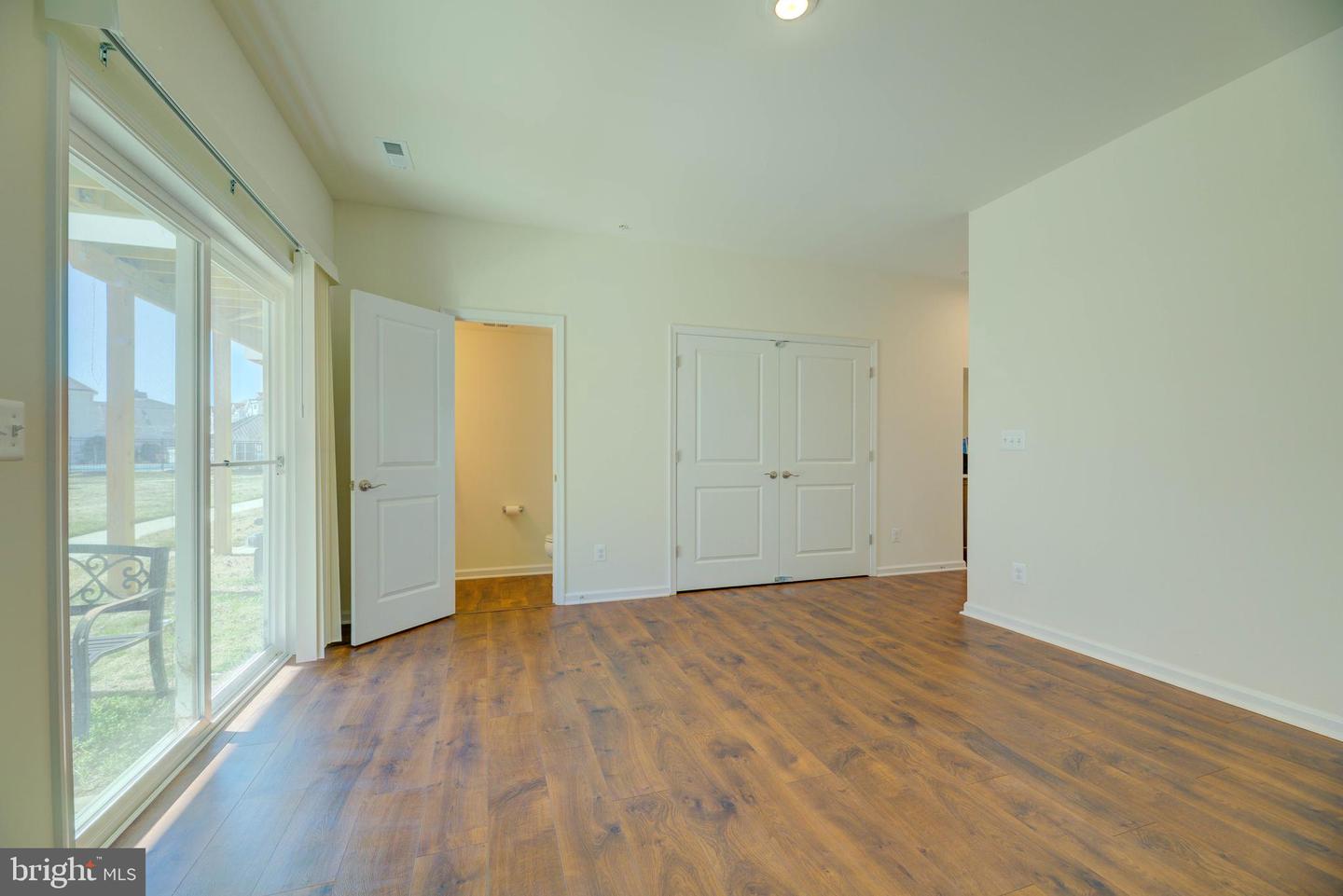 343 Shipyard Dr Property Photo 39