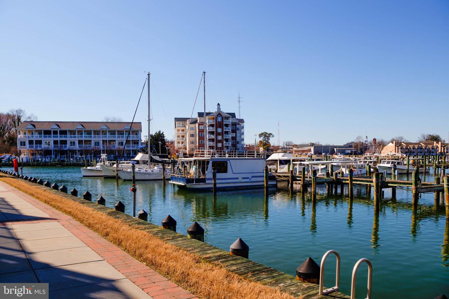 343 Shipyard Dr Property Photo 49