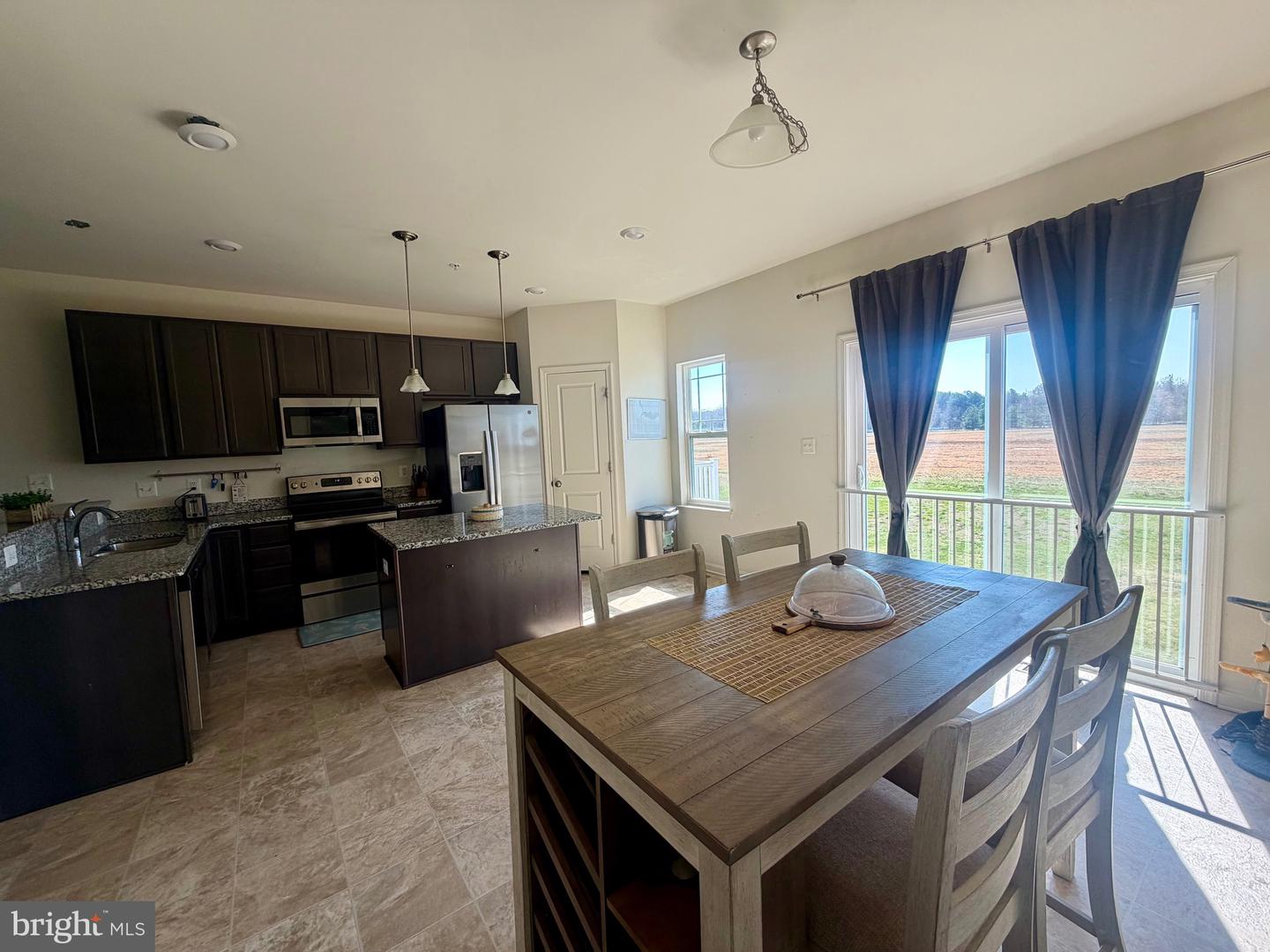 2520 Boeing Way Property Photo 2