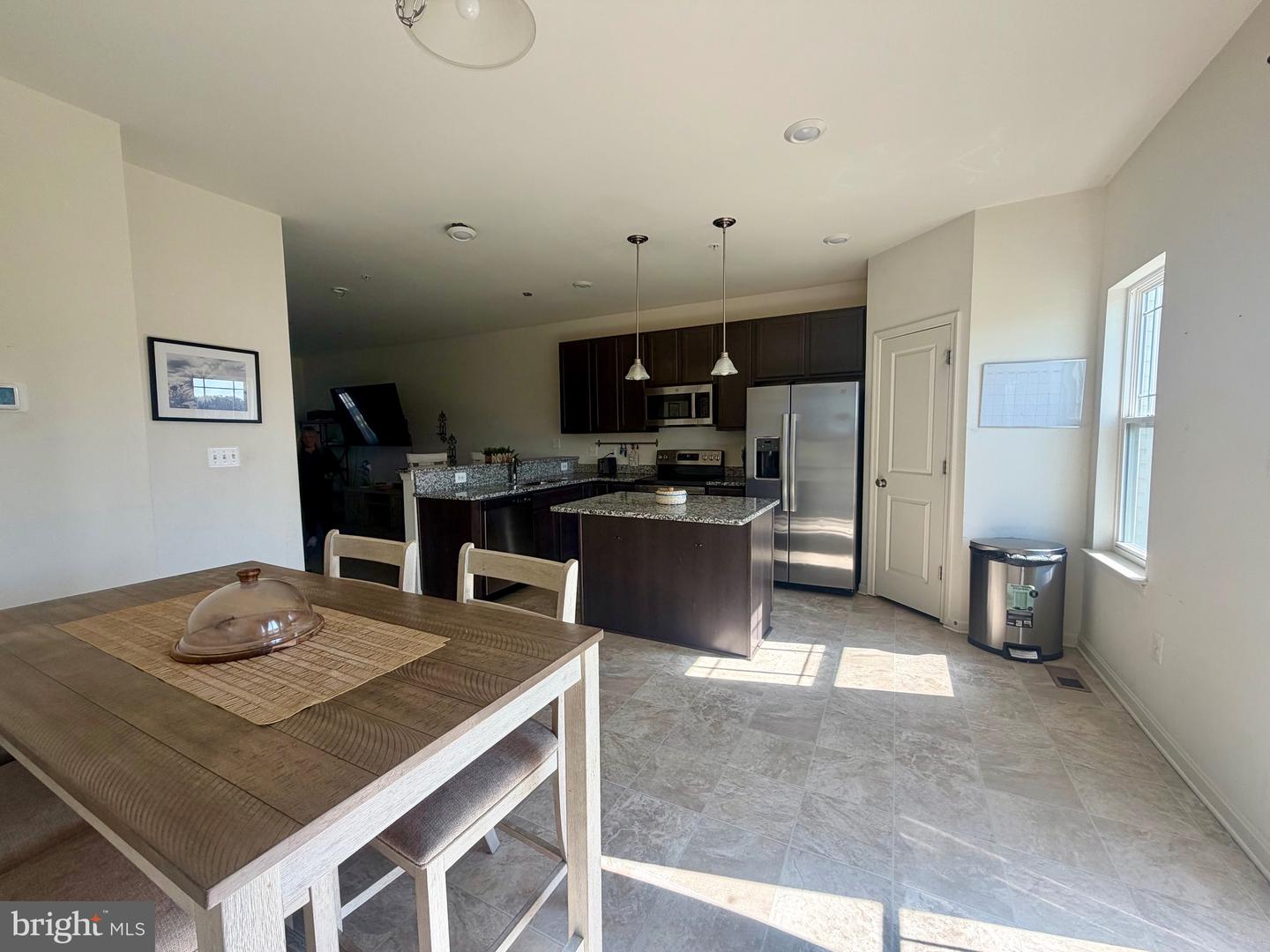2520 Boeing Way Property Photo 3