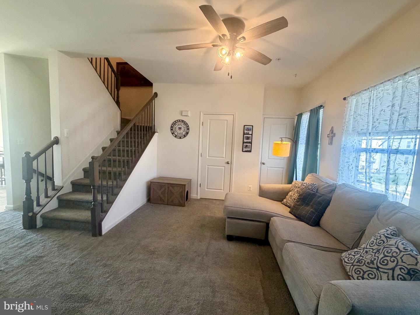 2520 Boeing Way Property Photo 6