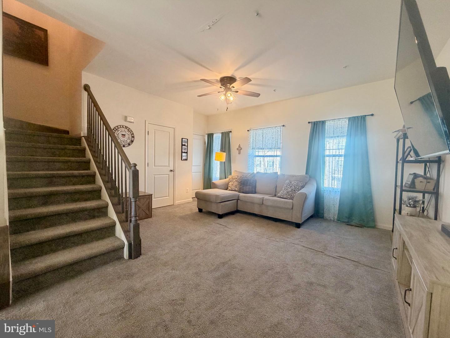 2520 Boeing Way Property Photo 7