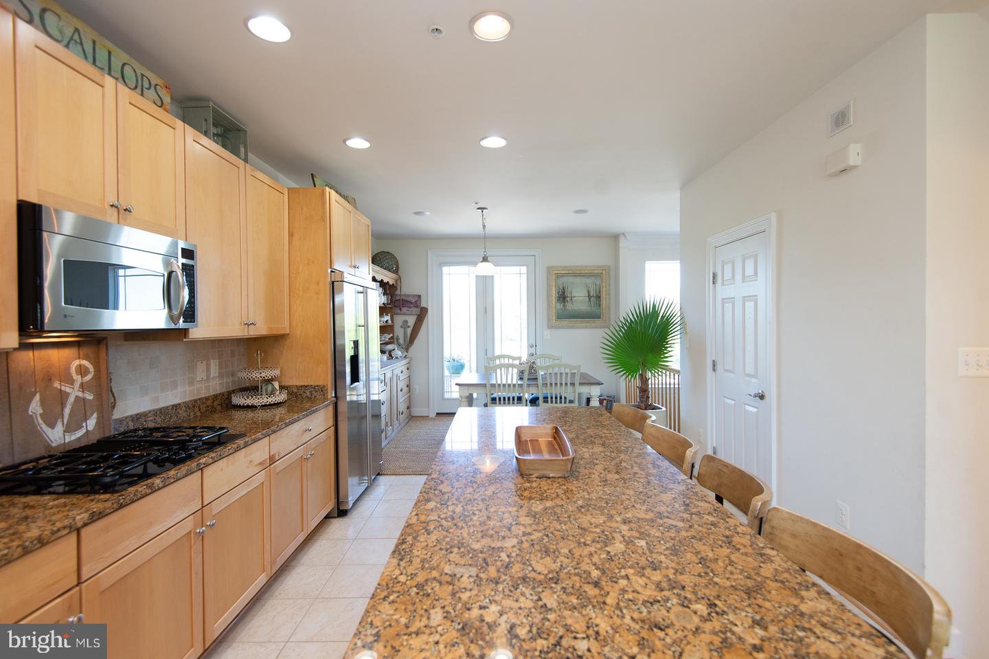 2830 Persimmon Pl #a5 Property Photo 10
