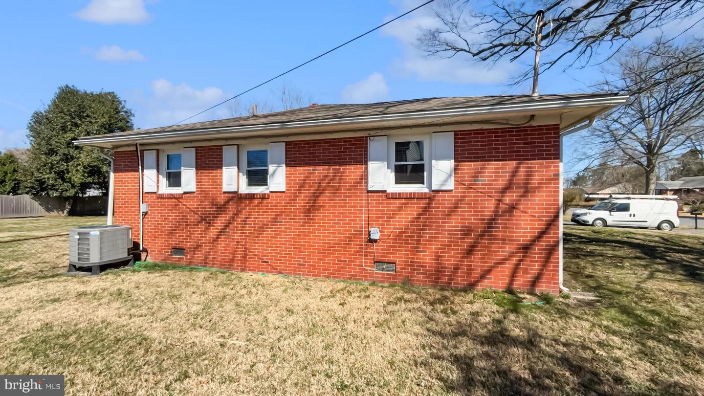 13 Nanticoke Rd Property Photo 6