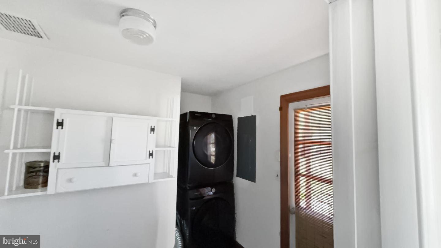 13 Nanticoke Rd Property Photo 7