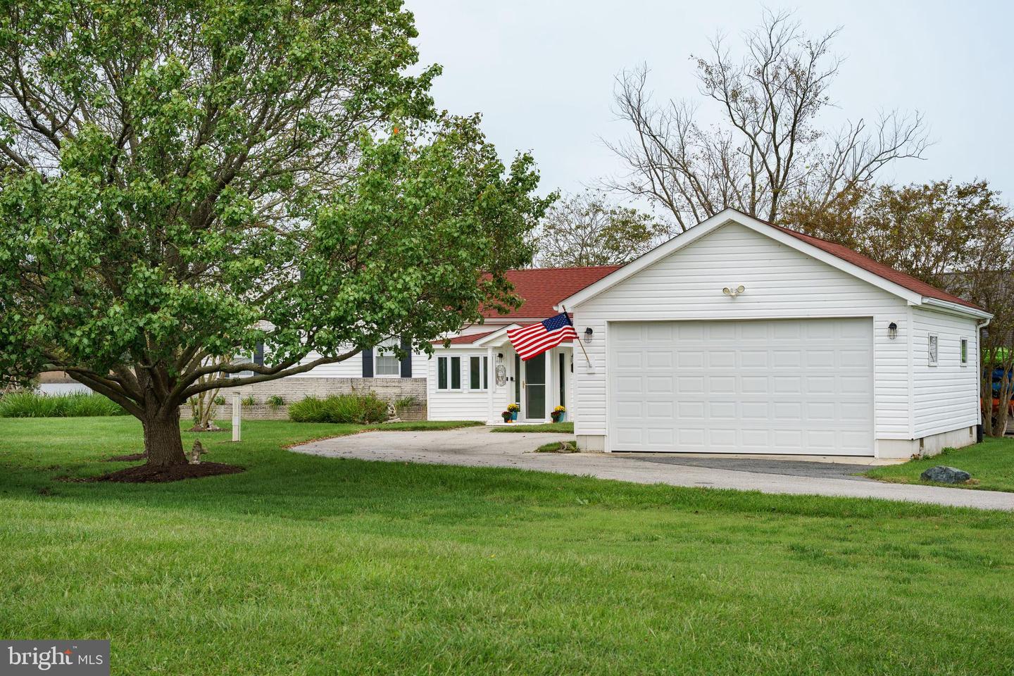 1318 Bell Ln Property Photo 6