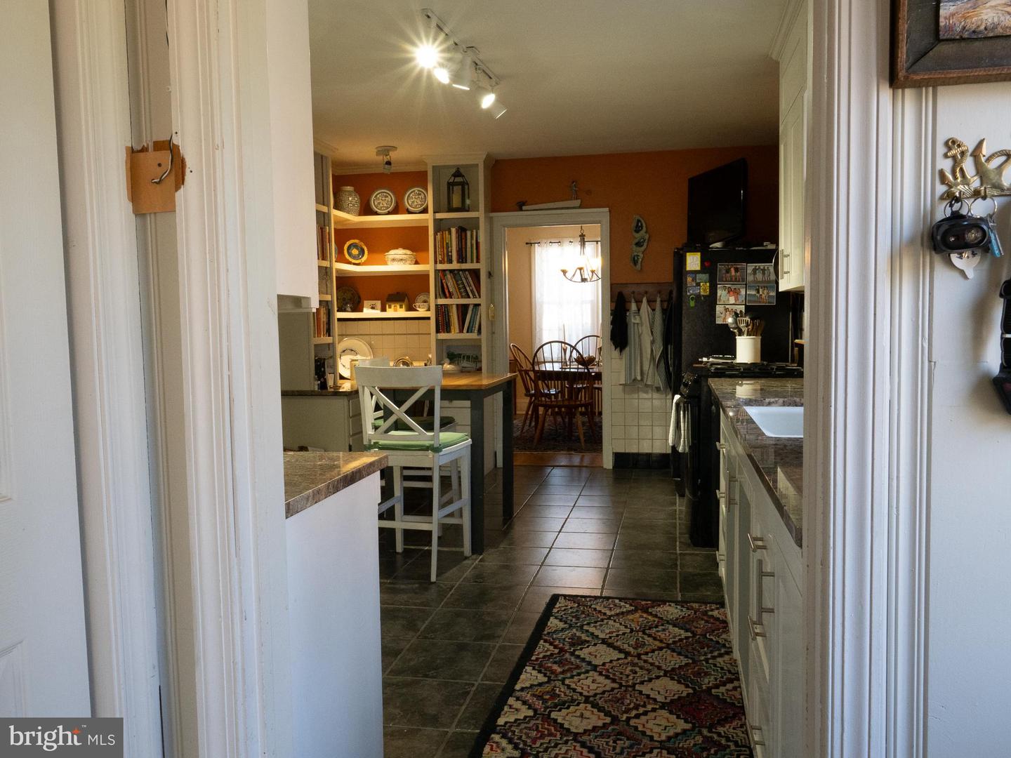 308 Glenburn Ave Property Photo 26