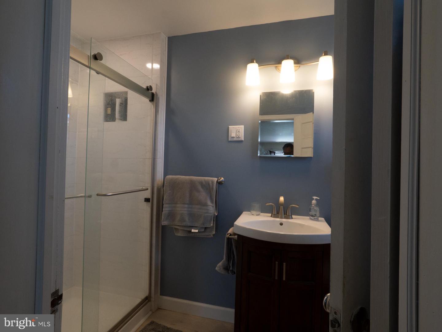 308 Glenburn Ave Property Photo 33