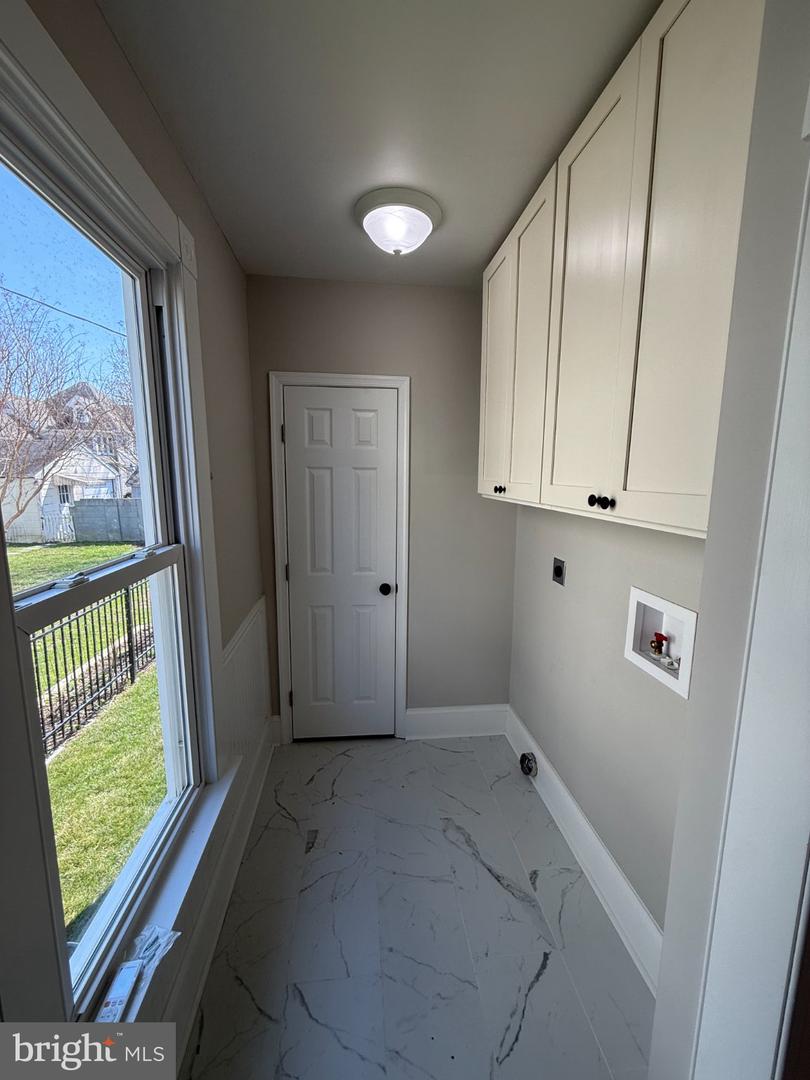 10 W End Ave Property Photo 15