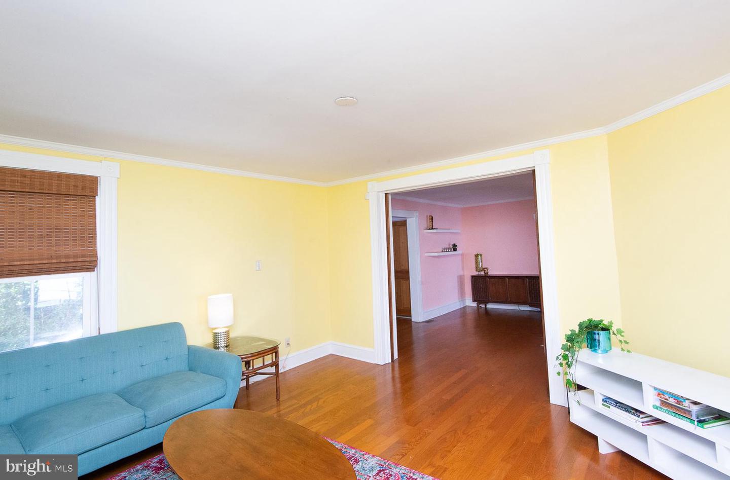105 West End Ave Property Photo 14
