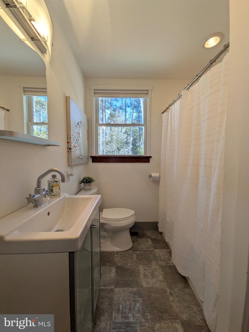 1307 Broadview Dr Property Photo 33
