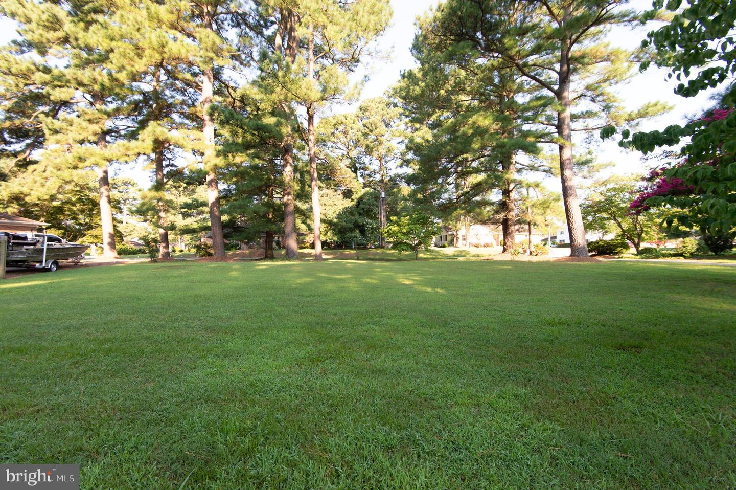4 Algonquin Rd Property Photo 3