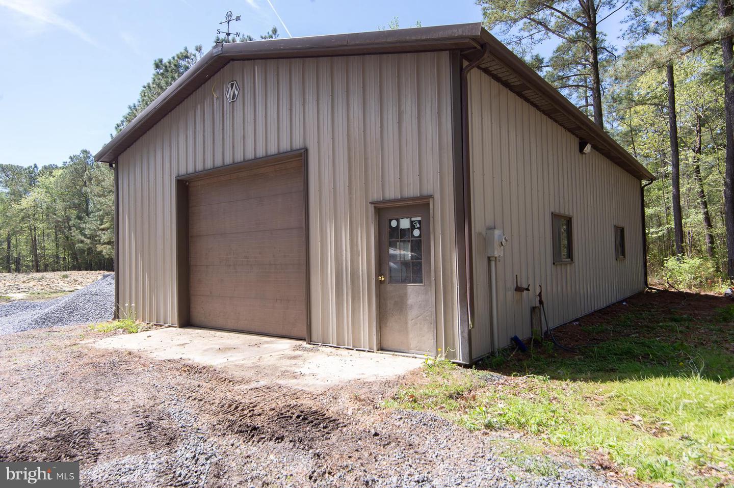 5951 Ross Neck Rd Property Photo 4