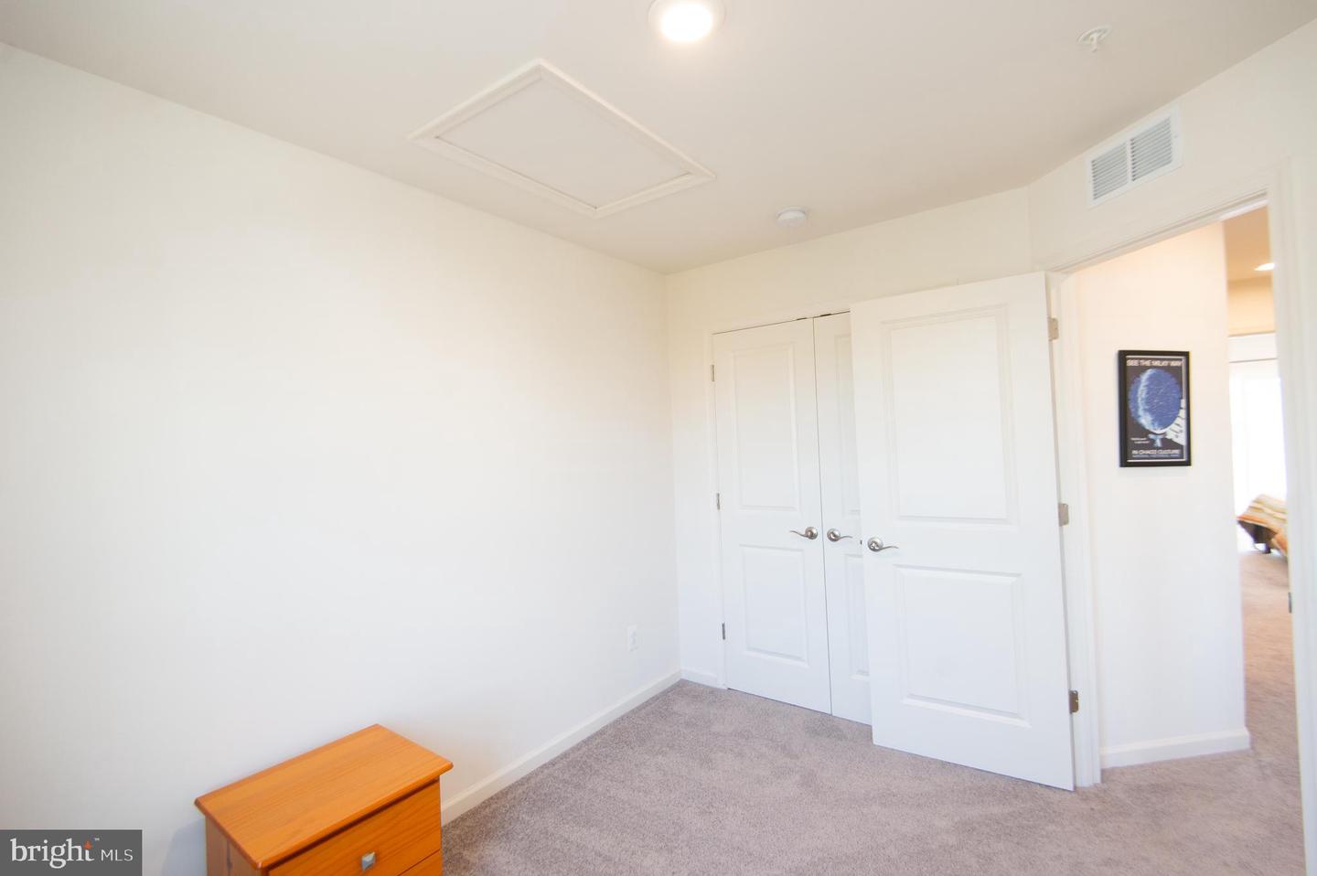 519 Seaway Ln #157 Property Photo 40