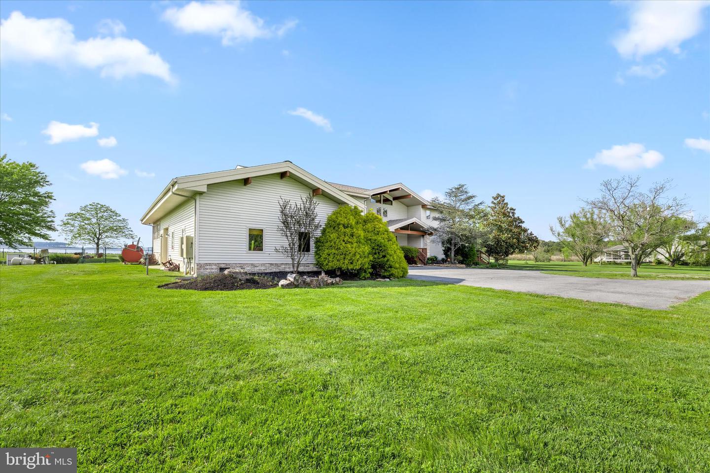 4808 Saltmarsh Rd Property Photo 11