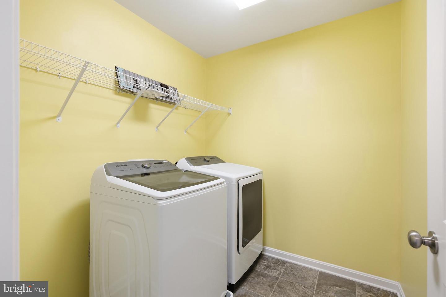 146 Regulator Dr N Property Photo 20