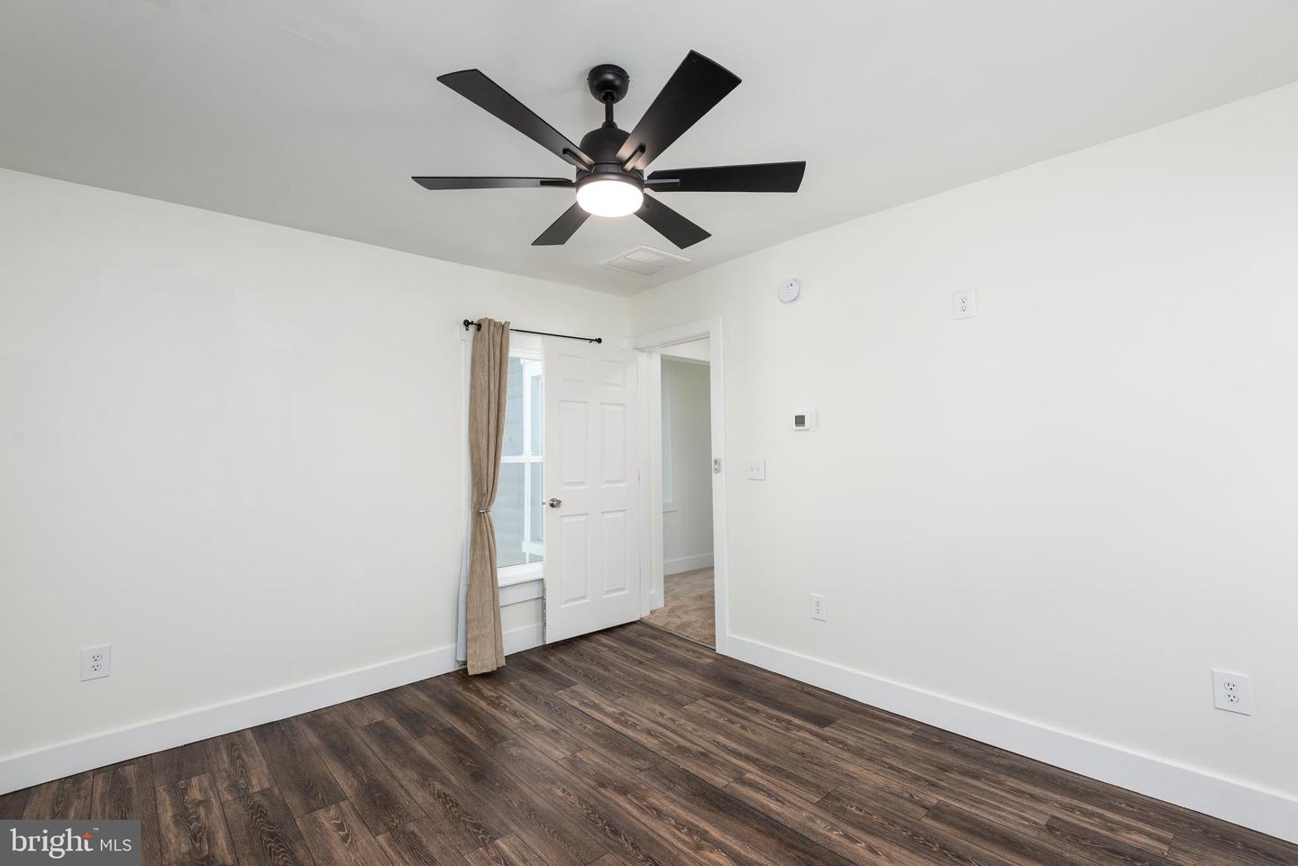 219 Willis St Property Photo 14
