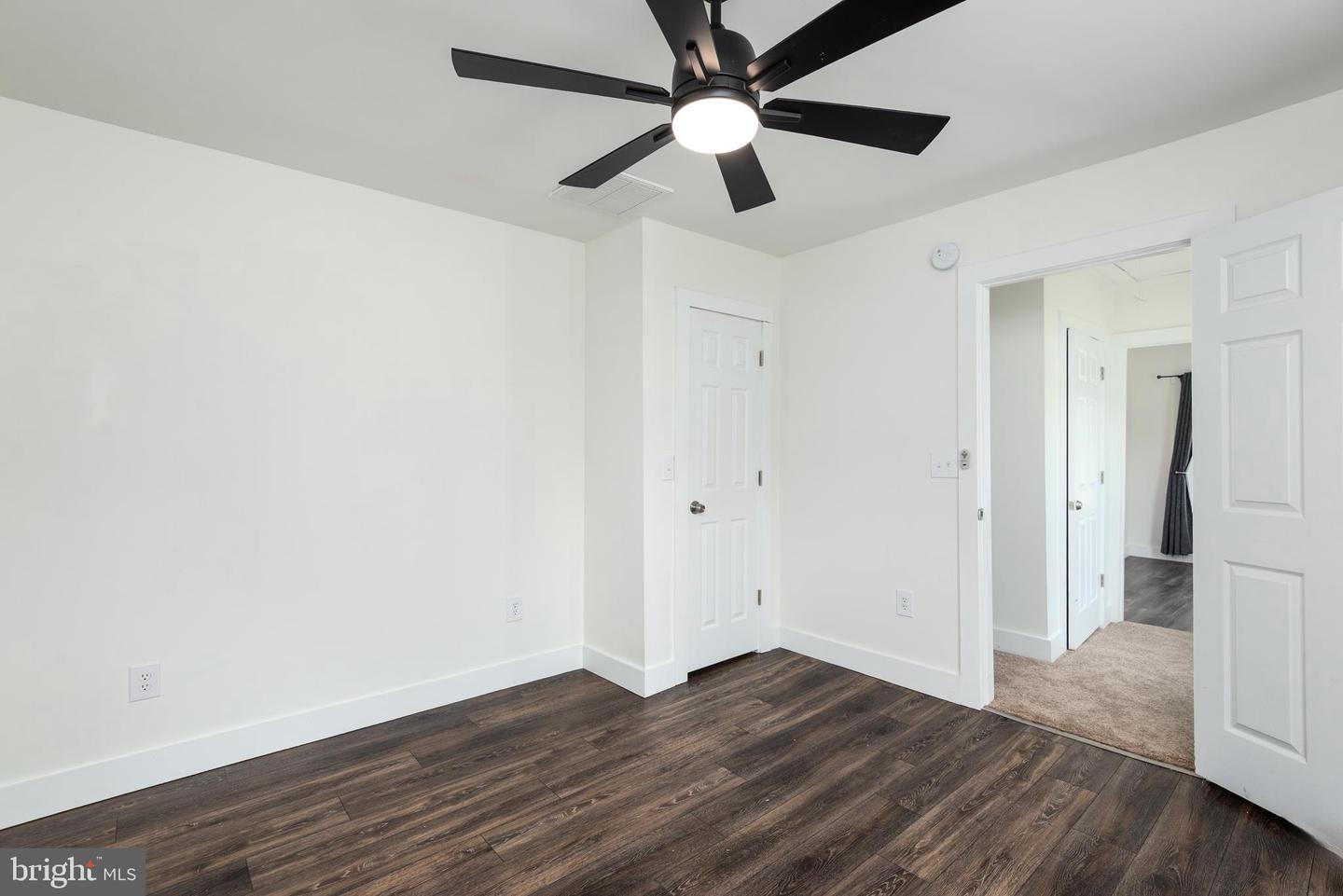 219 Willis St Property Photo 19