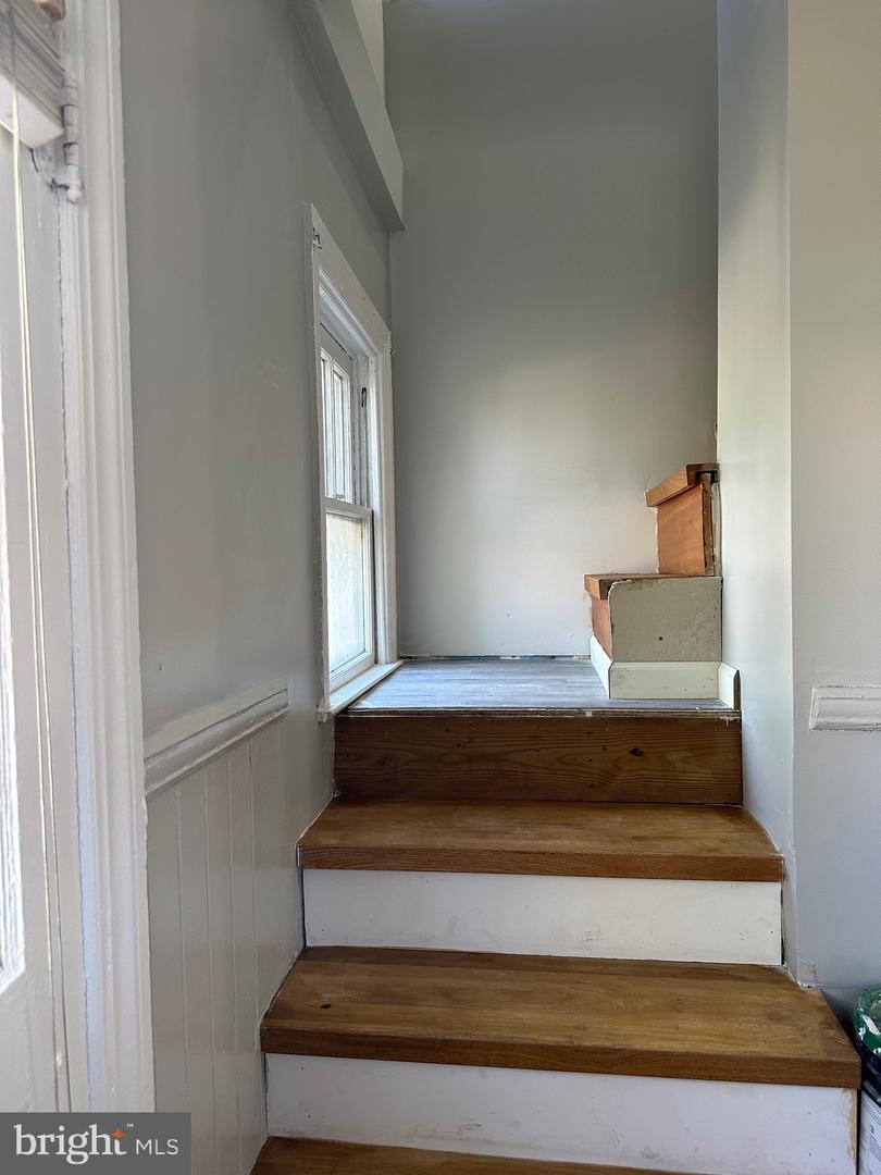 904 Central Property Photo 21