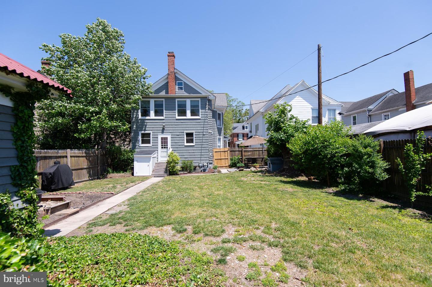 606 Locust St Property Photo 36
