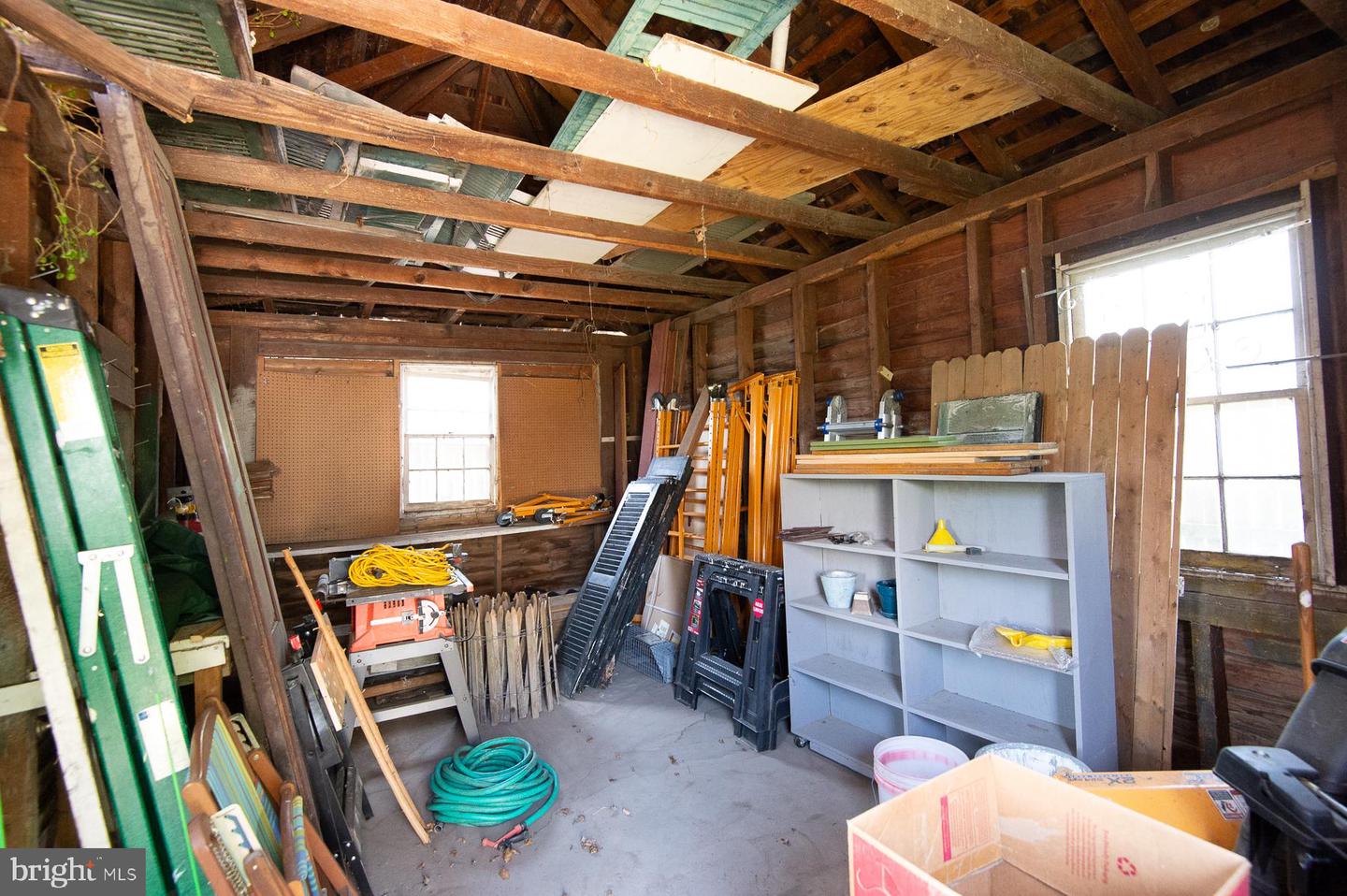 606 Locust St Property Photo 37