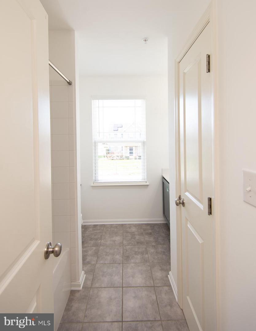 138 Regulator Dr N Property Photo 19