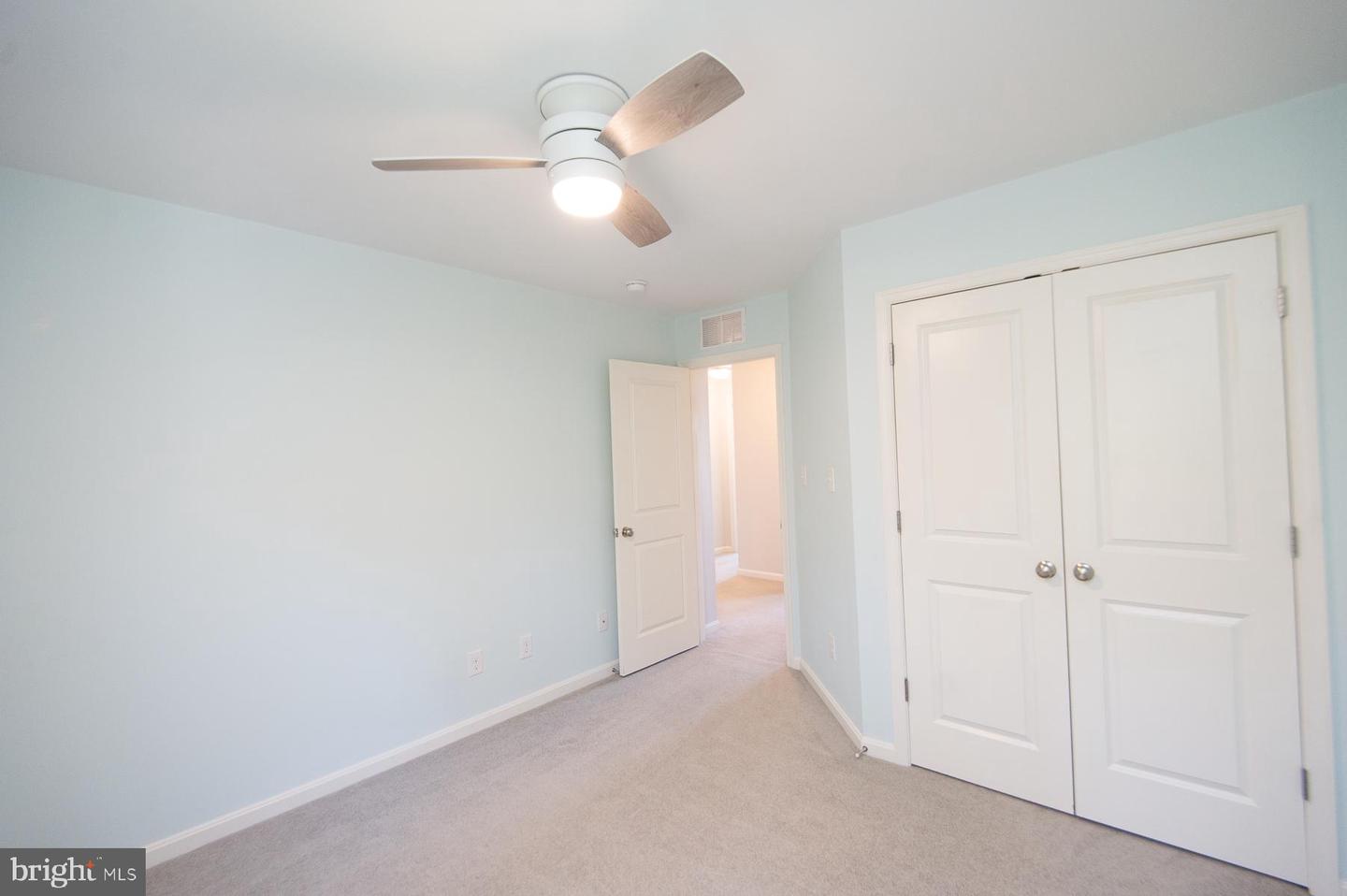 138 Regulator Dr N Property Photo 25