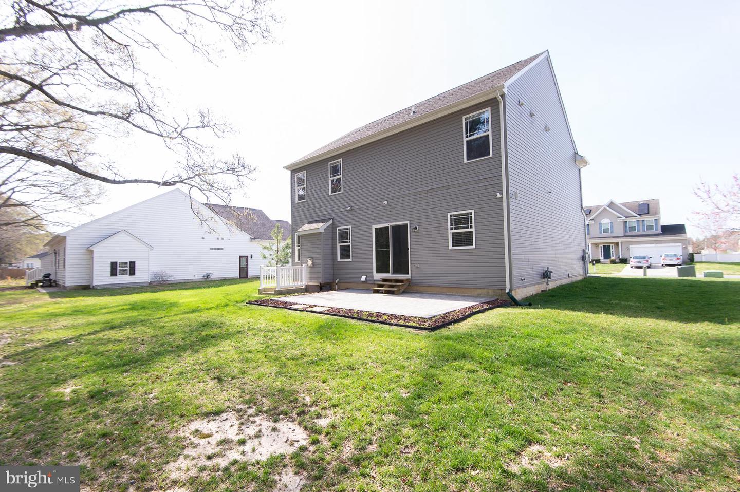 138 Regulator Dr N Property Photo 33