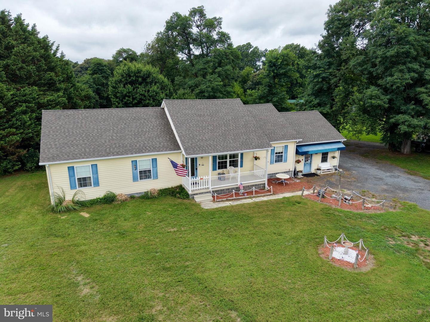 7112 E New Market Ellwood Rd Property Photo 2