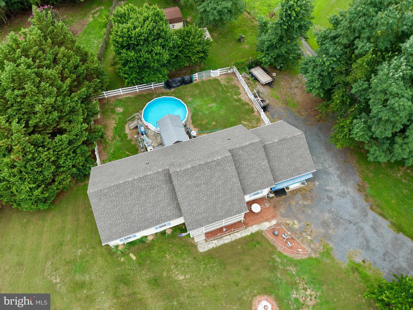 7112 E New Market Ellwood Rd Property Photo 5