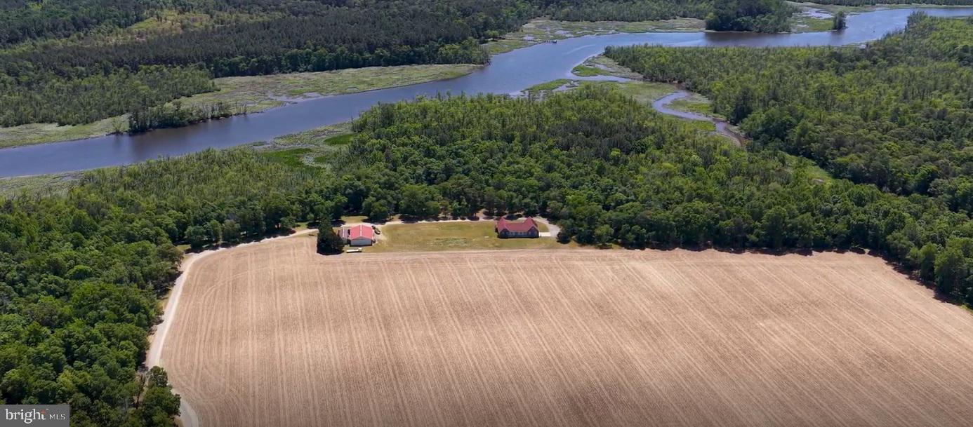 5113 River Rd Property Photo 1