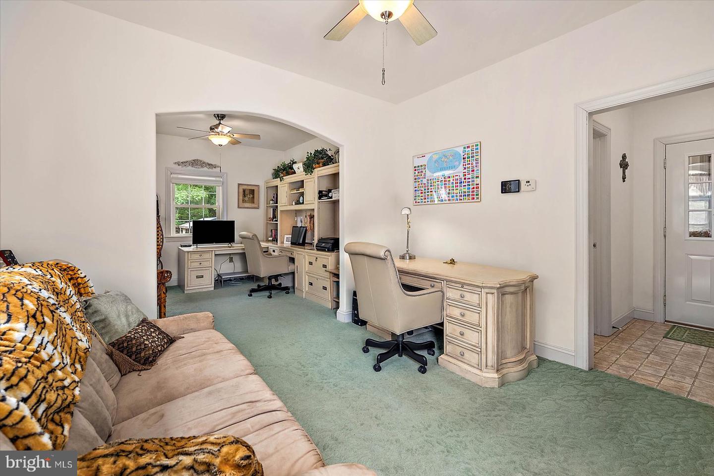5113 River Rd Property Photo 36
