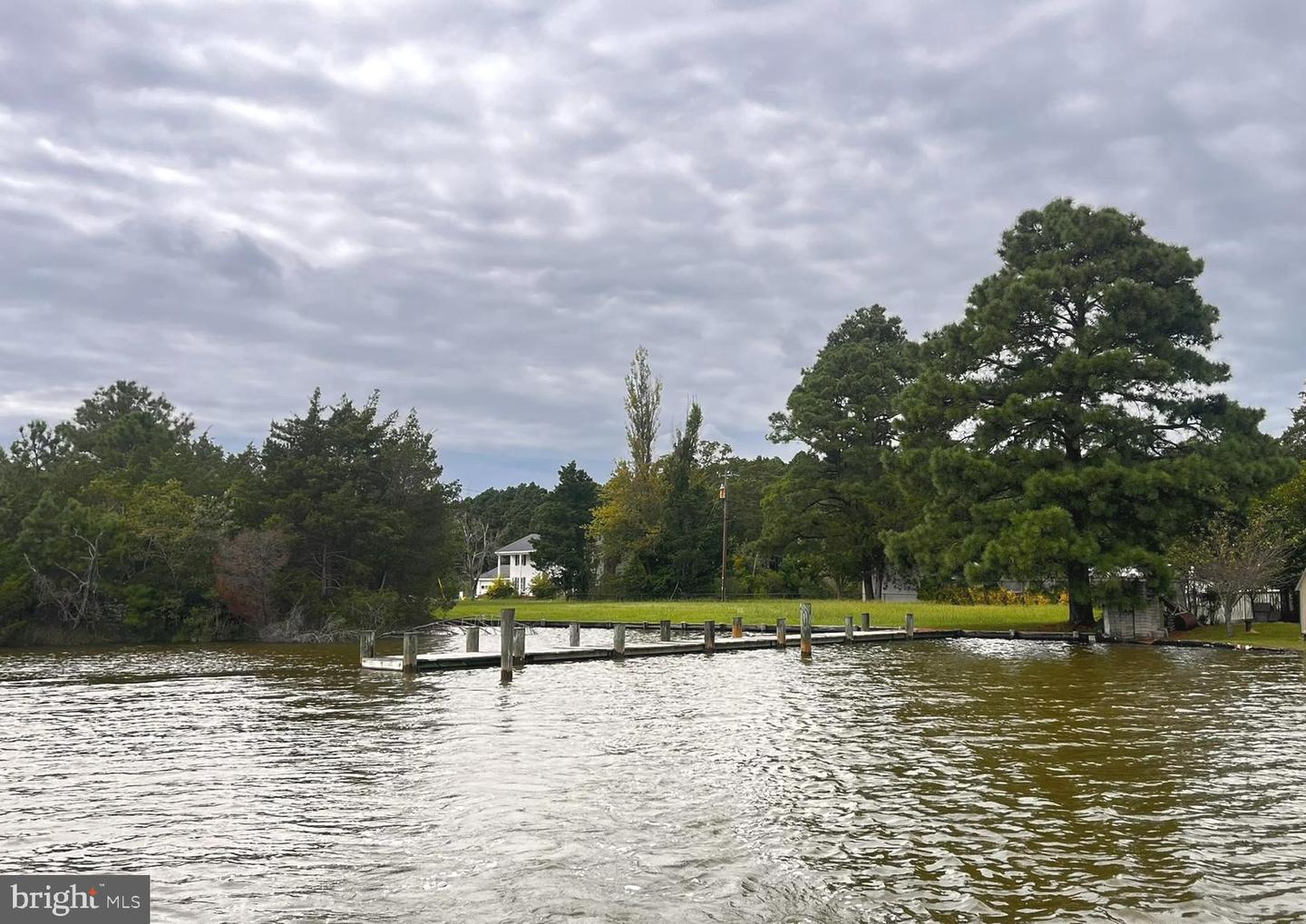 1609 Heliport Rd Property Photo 6