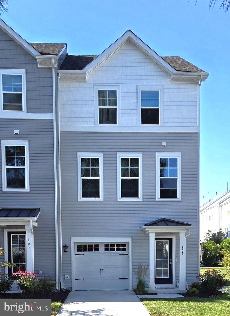 301 Shipyard Dr #59 Property Photo 1