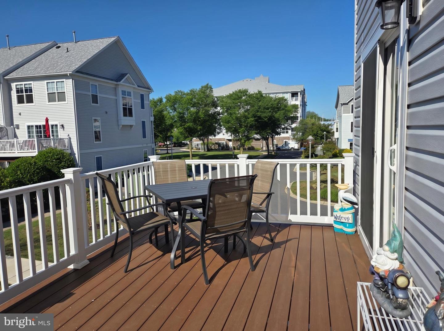 301 Shipyard Dr #59 Property Photo 8