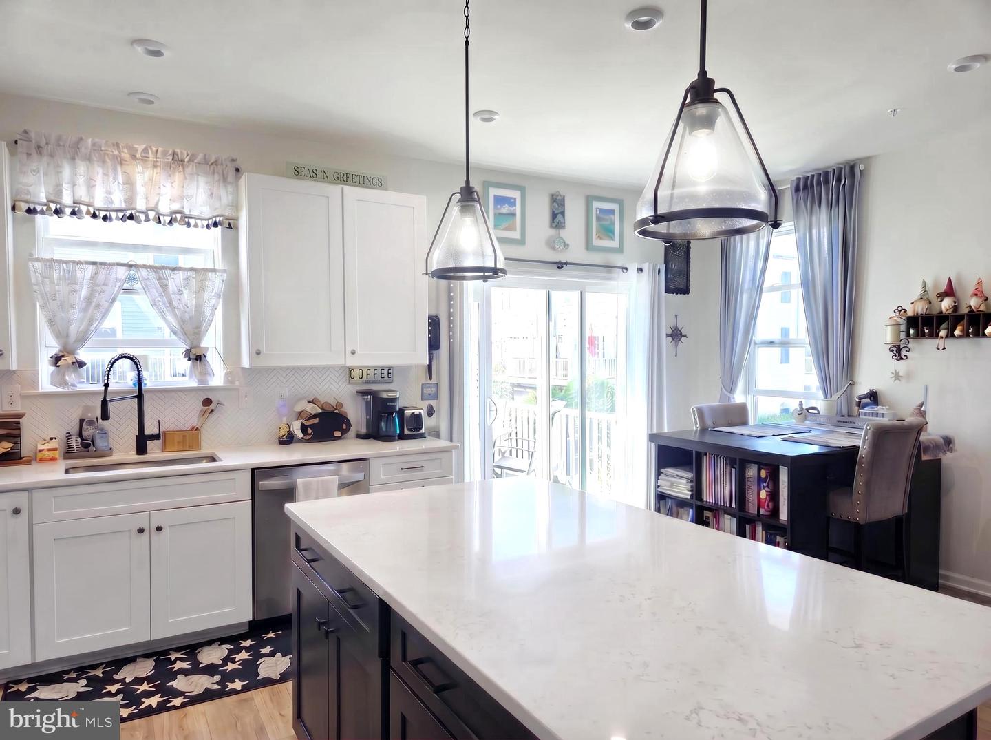 301 Shipyard Dr #59 Property Photo 15