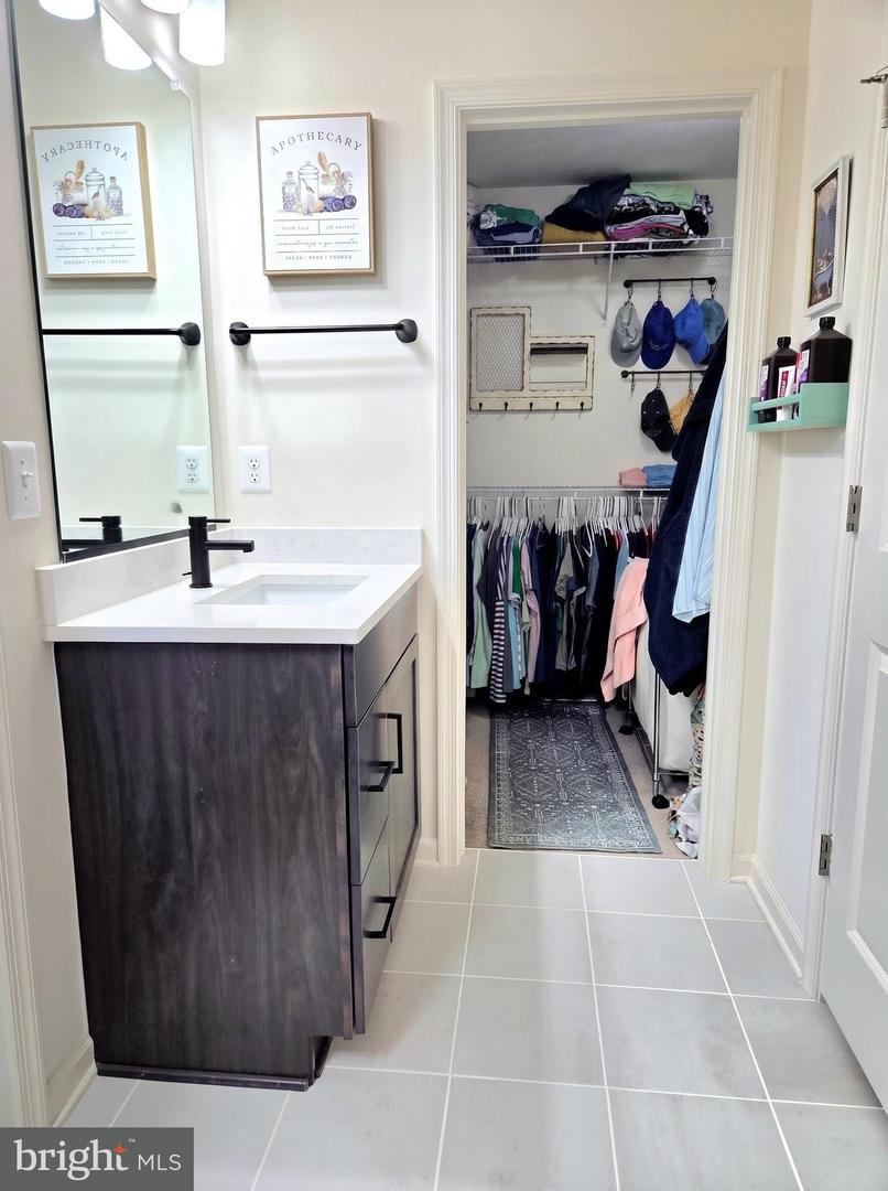 301 Shipyard Dr #59 Property Photo 25