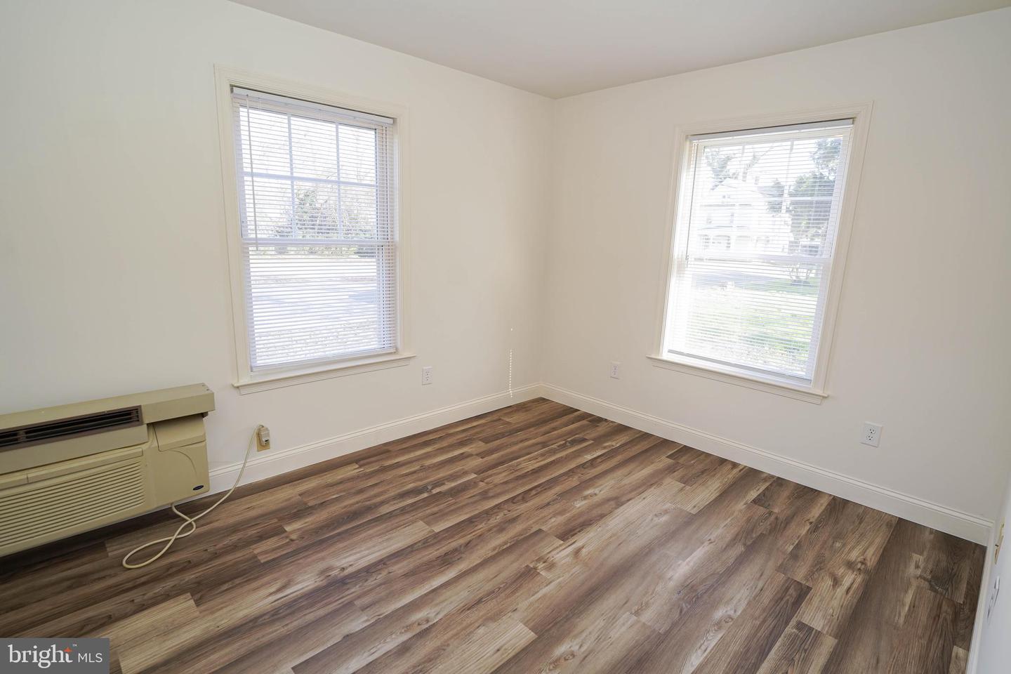 800 Travers St #6 Property Photo 22