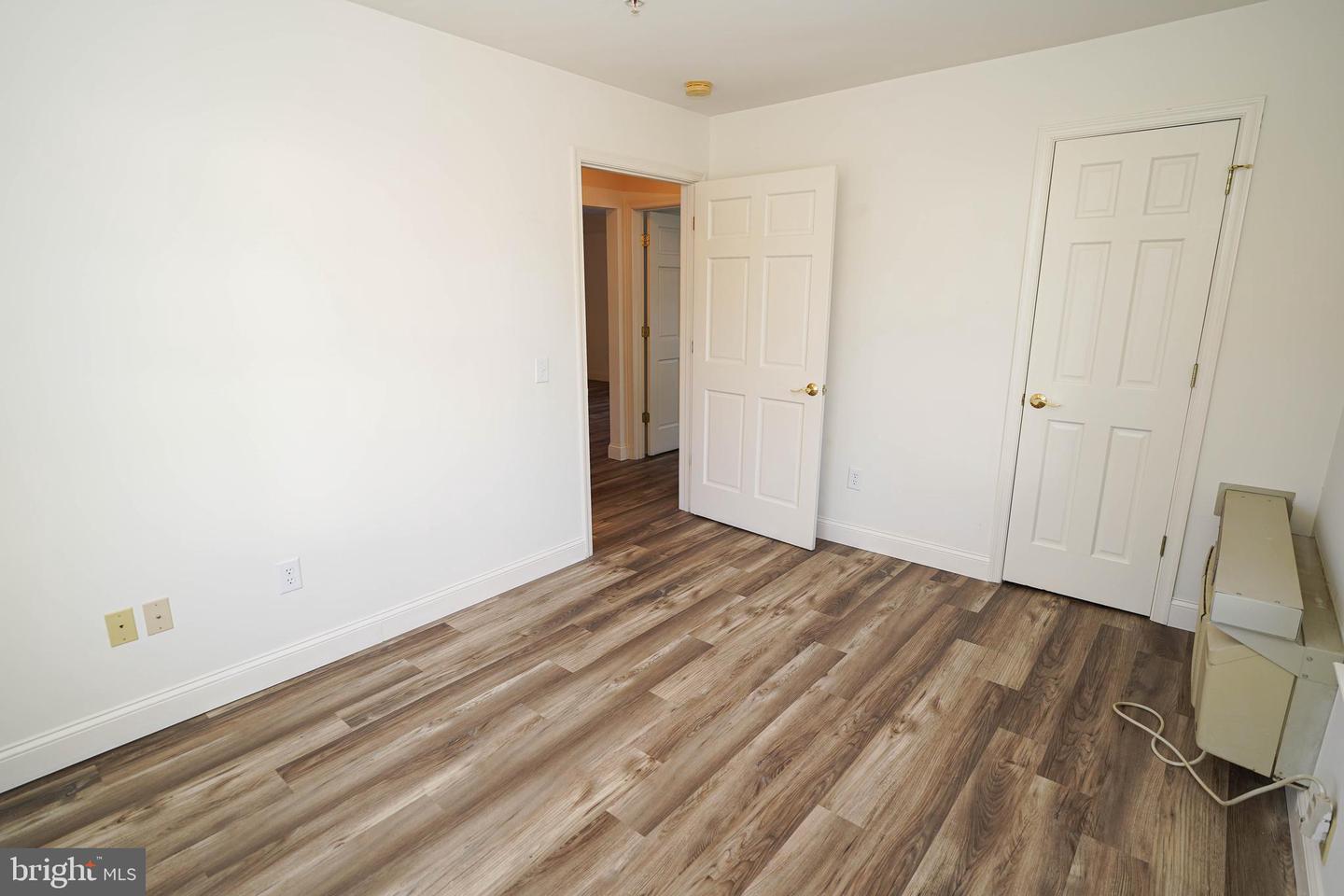 800 Travers St #6 Property Photo 24