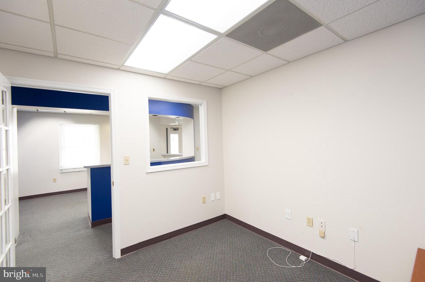 500 Maryland Ave Property Photo 22