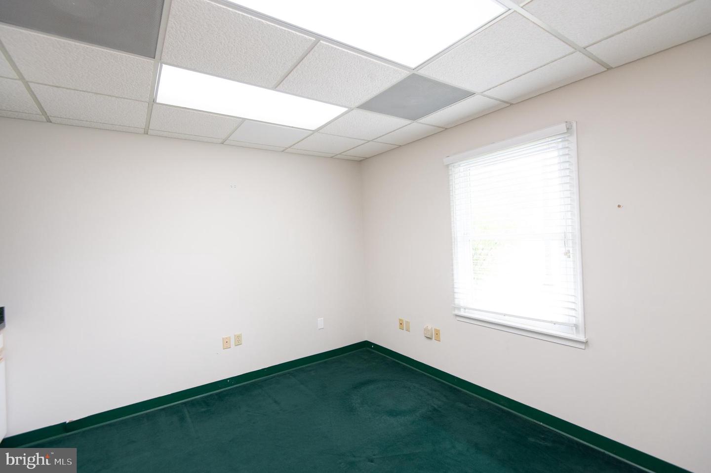 500 Maryland Ave Property Photo 42