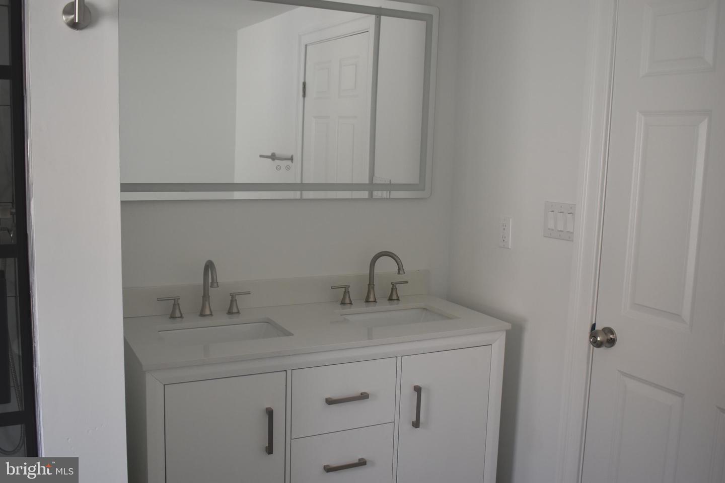 207 Willis St Property Photo 16