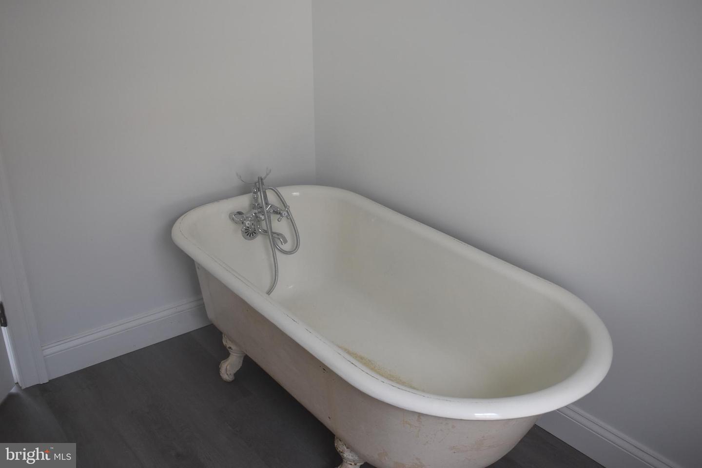 207 Willis St Property Photo 19