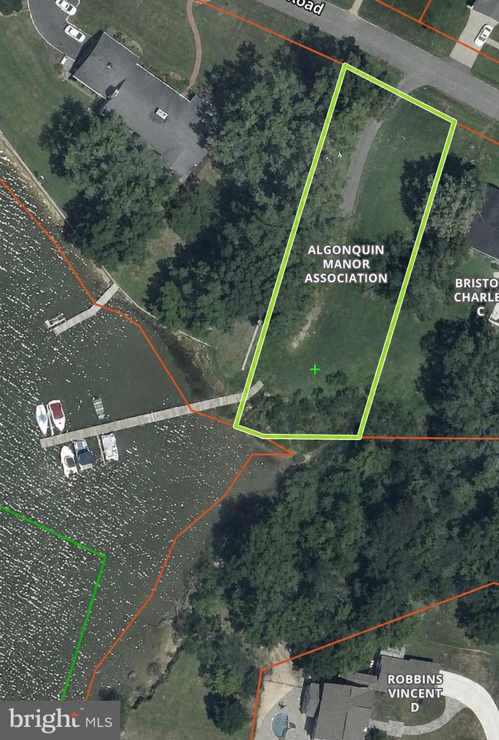 41 Algonquin Rd Property Photo 6
