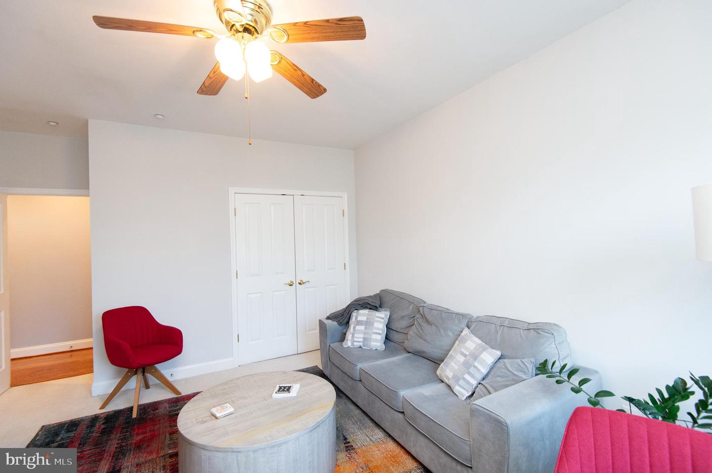 3 Oakley St Property Photo 18