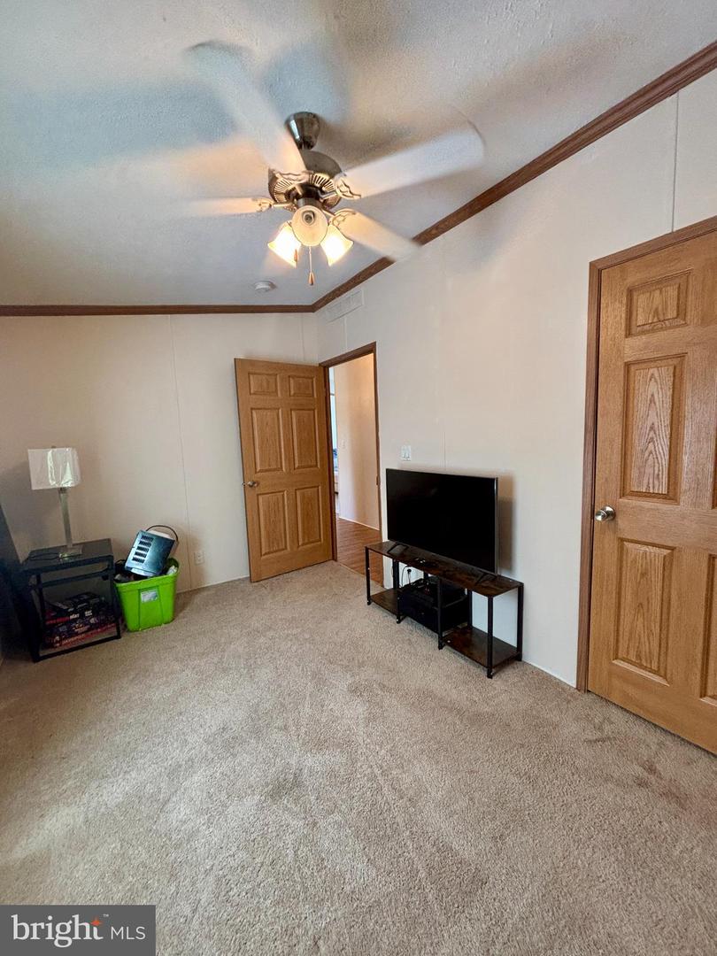 2631 Rebecca Ln Property Photo 15